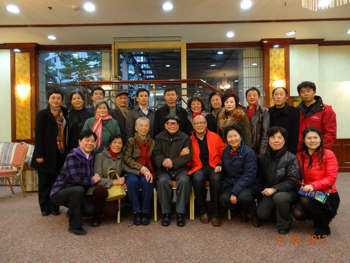 重庆市侨办举办南侨机工座谈会
